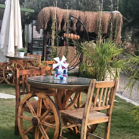 Couette-café Ata Boutique *